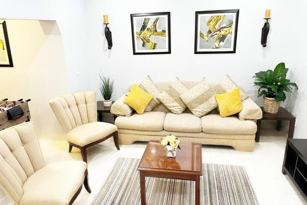 Villa Amazing & Cozy Duplex Near Zoo Miami ! Extérieur photo
