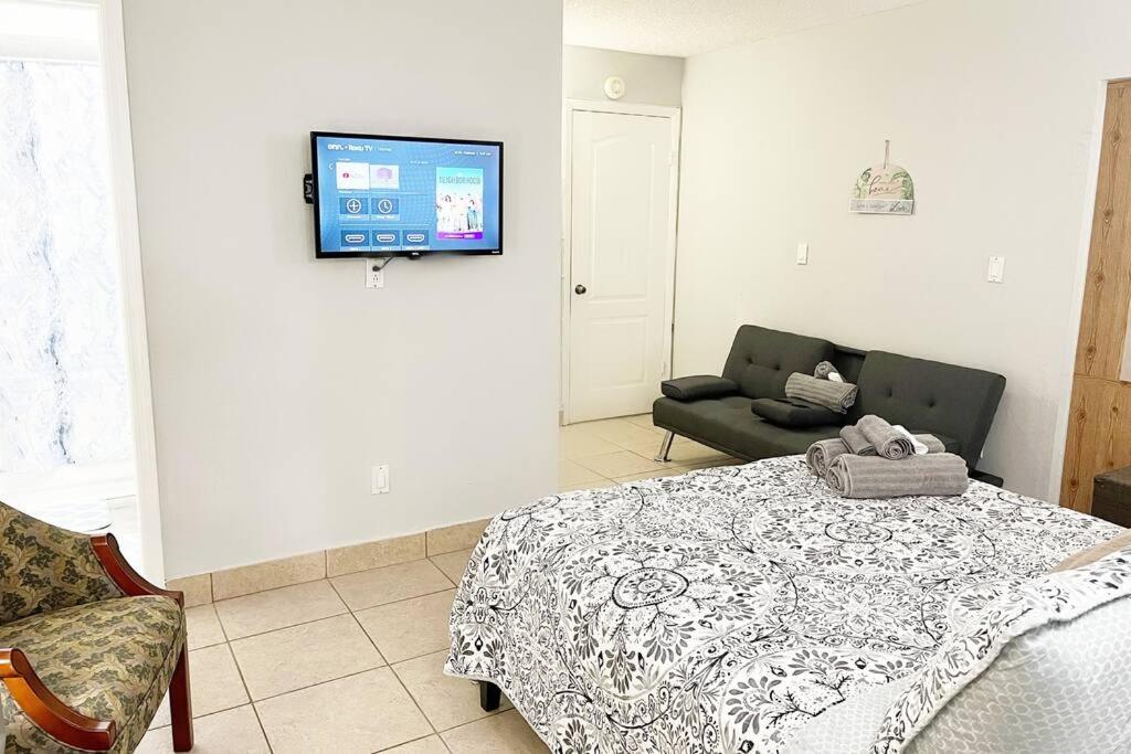 Villa Amazing & Cozy Duplex Near Zoo Miami ! Extérieur photo