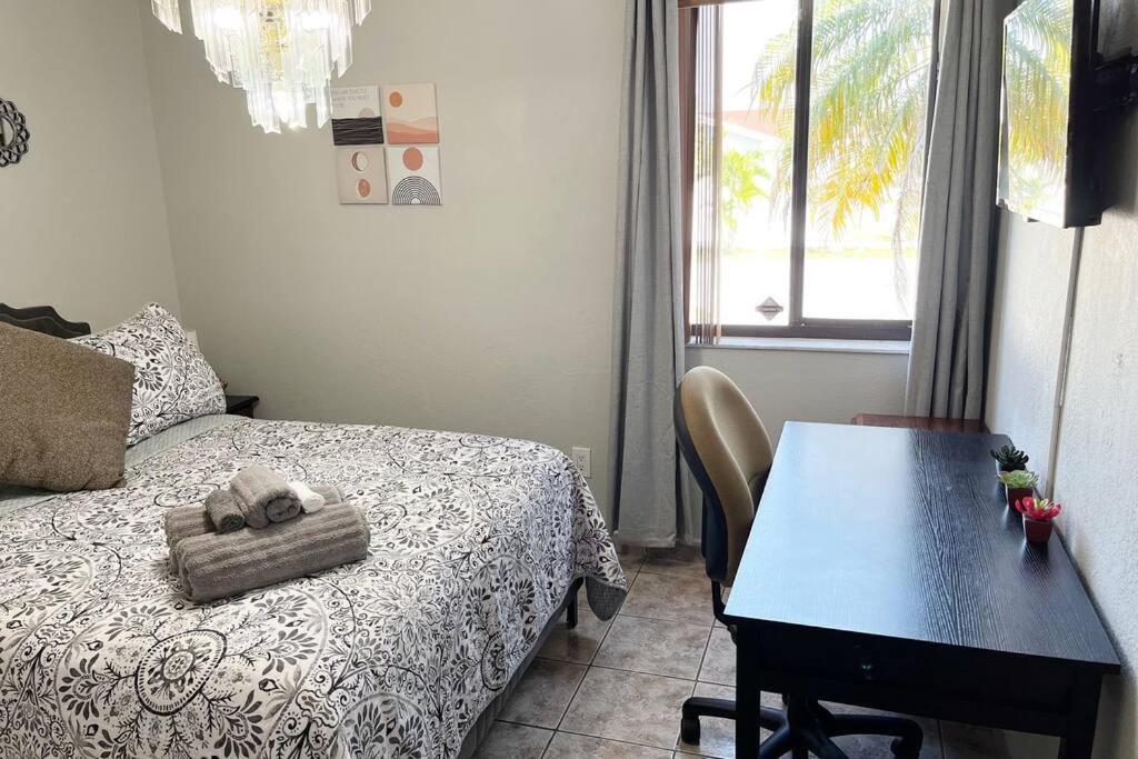 Villa Amazing & Cozy Duplex Near Zoo Miami ! Extérieur photo