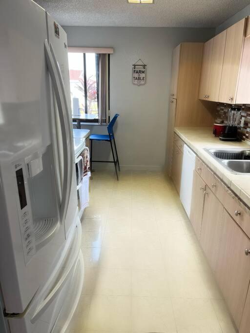Villa Amazing & Cozy Duplex Near Zoo Miami ! Extérieur photo